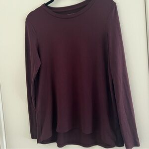 American eagle basic sweater size medium